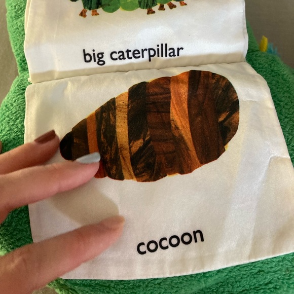 The Very Hungry Caterpillar Books/Set - Picture 2 of 9